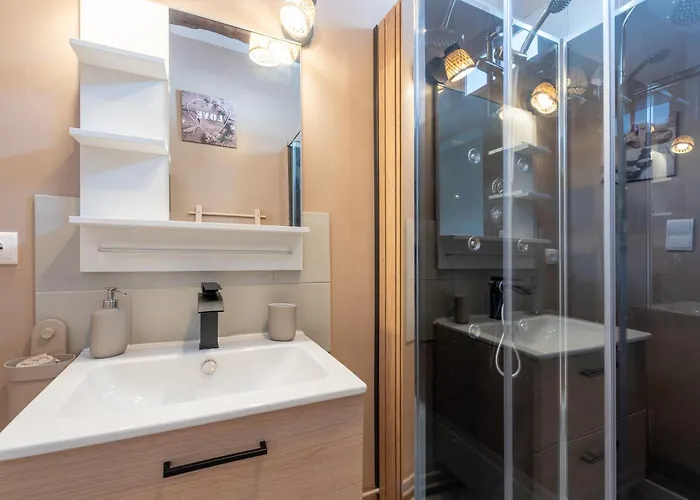 アパート Le Suyen Bain Nordique, Sauna (adults Only)