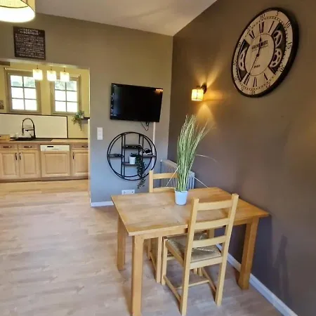 度假居 Cosy Adults Only *